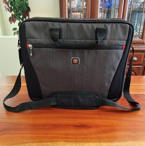 Swiss Gear Laptop Messenger Bag